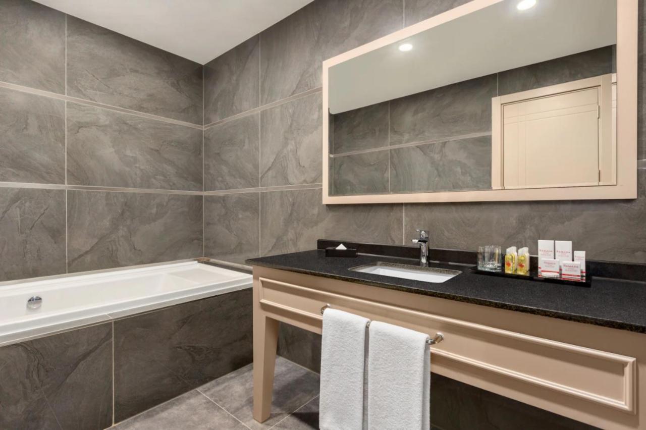 Hotel Ramada By Wyndham Adıyaman Exteriér fotografie