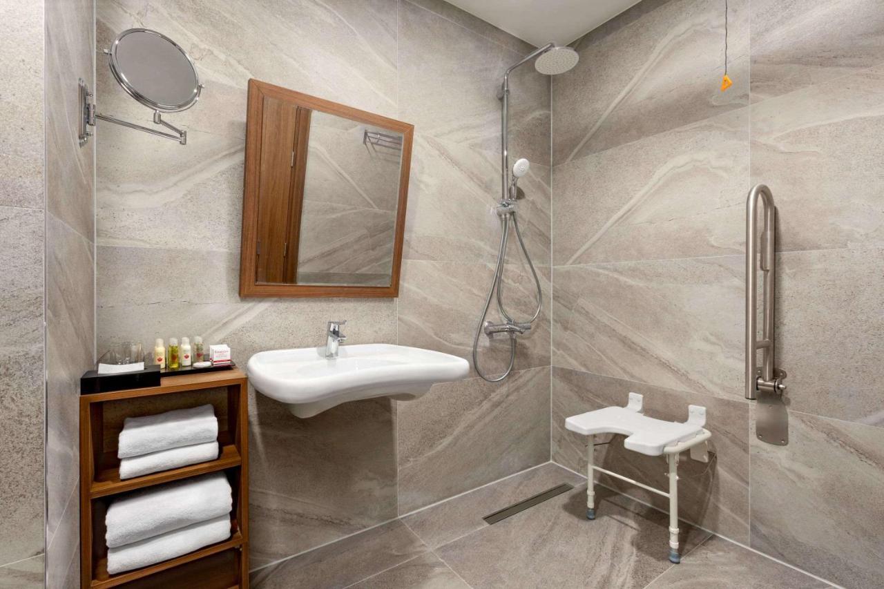 Hotel Ramada By Wyndham Adıyaman Exteriér fotografie